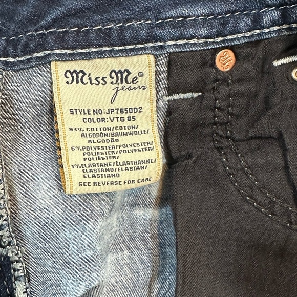 Miss Me Mid-Short Size 28 - Picture 12 of 14